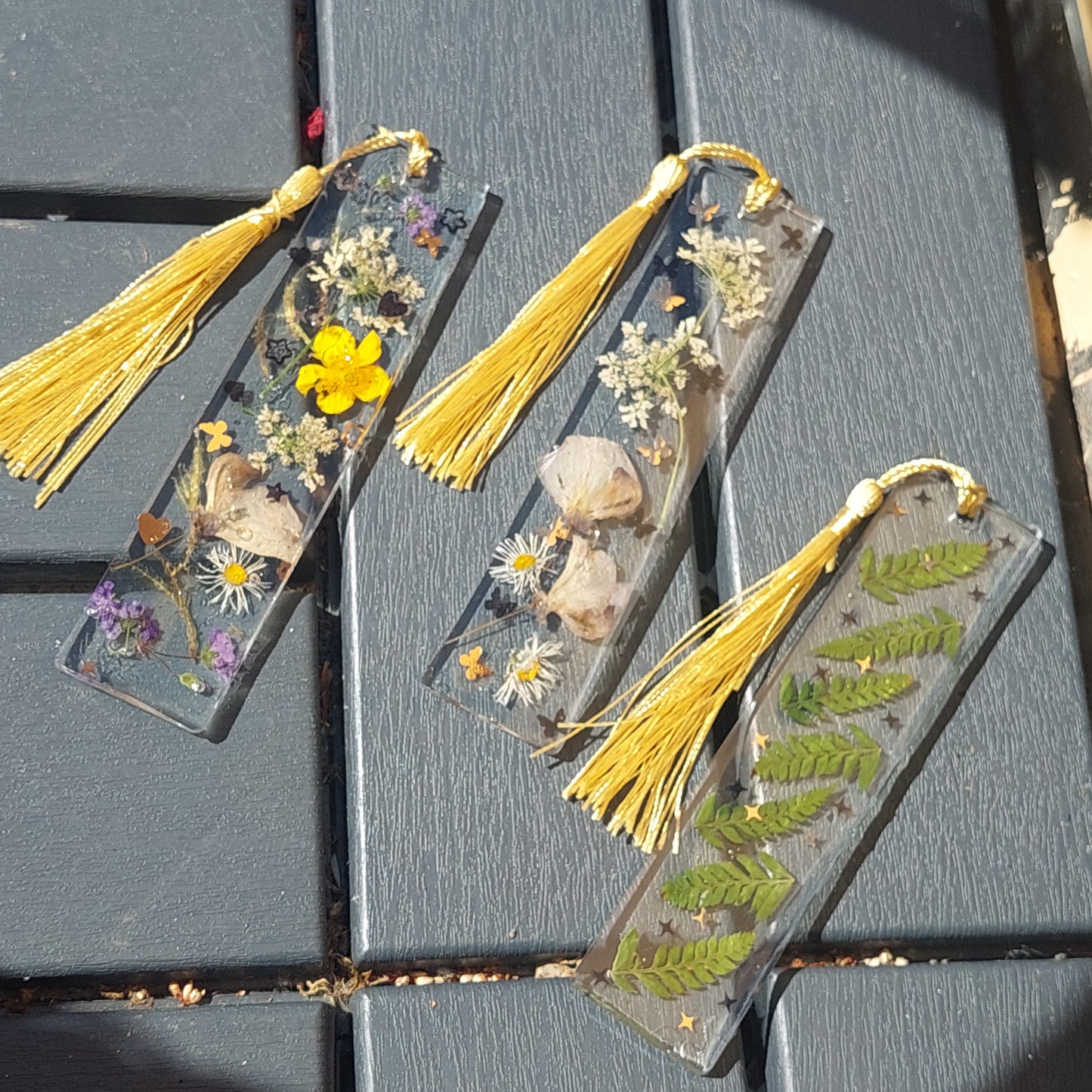 3 Handmade Resin Bookmarks with Real Flowers – 12,5 cm – Gift Set Super Price