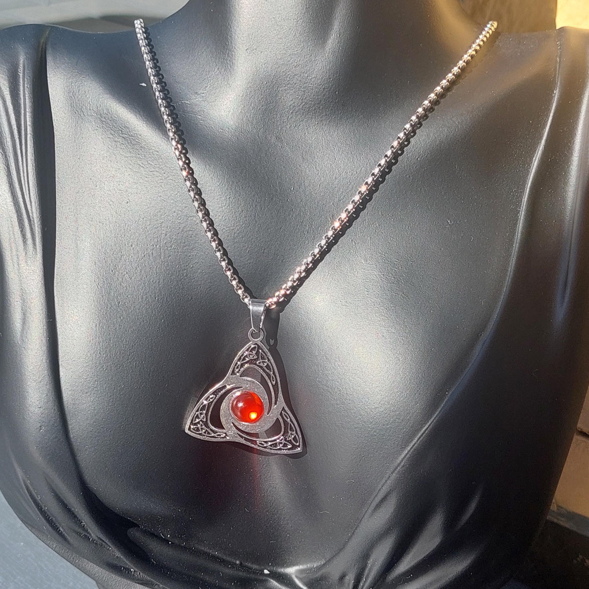 Celtic Triquetra Wicca Pendant Necklace, Dark Red Cabochon