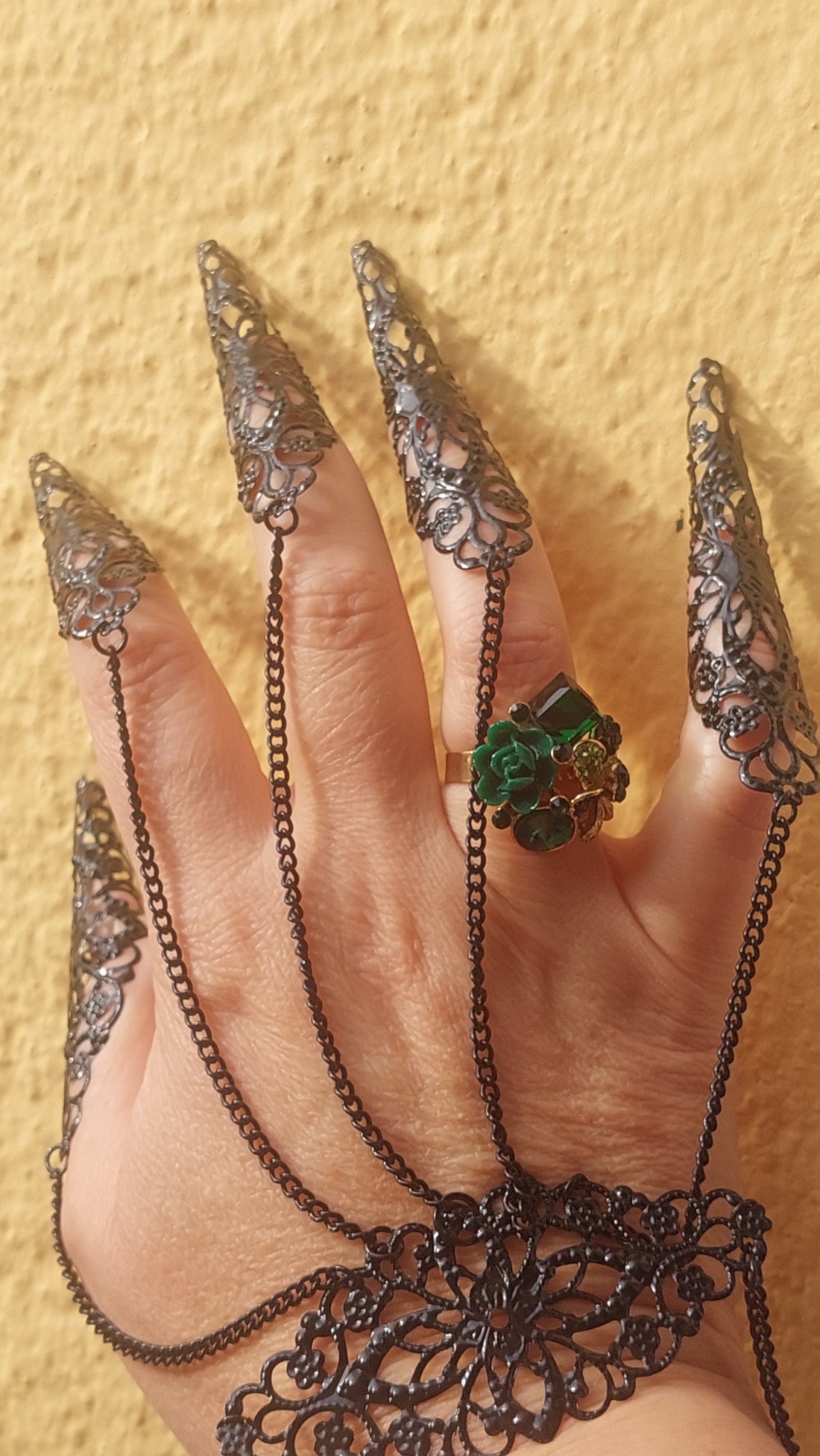 Gothic Jewelry Collection: Dark Fantasy Accessories & Statement Pieces