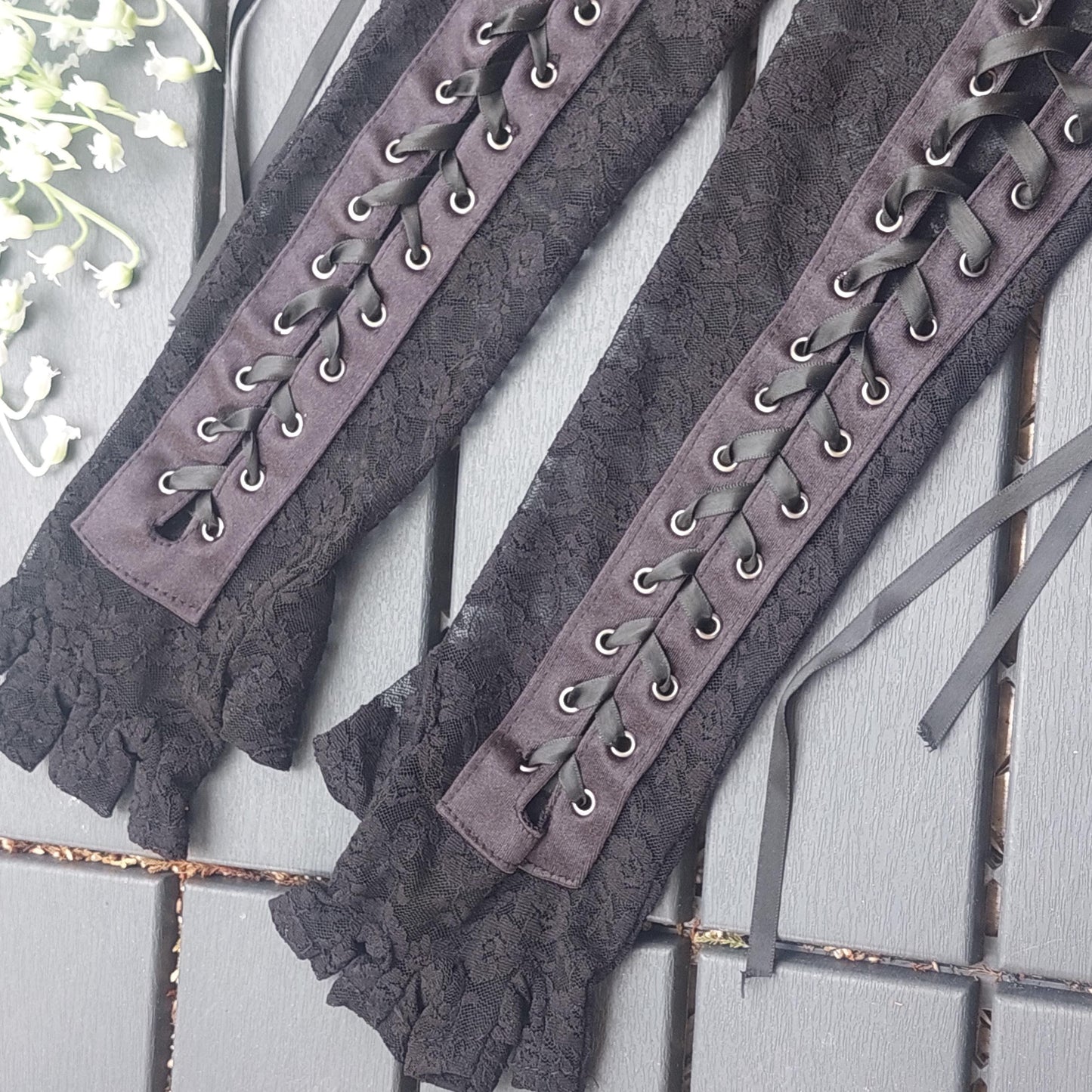 Elegant Black Lace Fingerless Evening Gloves with Statement Lacing - Stylish Women's Accessory