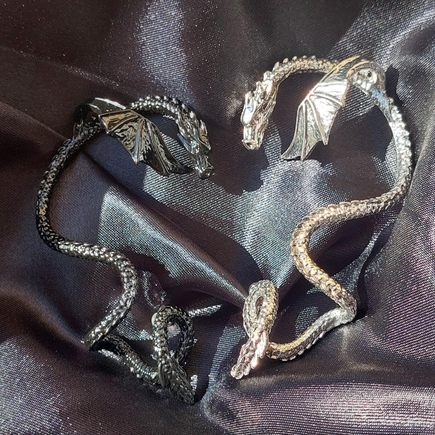 Dragon Ear Cuffs – Gothic Fantasy Jewelry in Gold, Silver & Black | Unique Cosplay Accessory & Gift for Him or Her