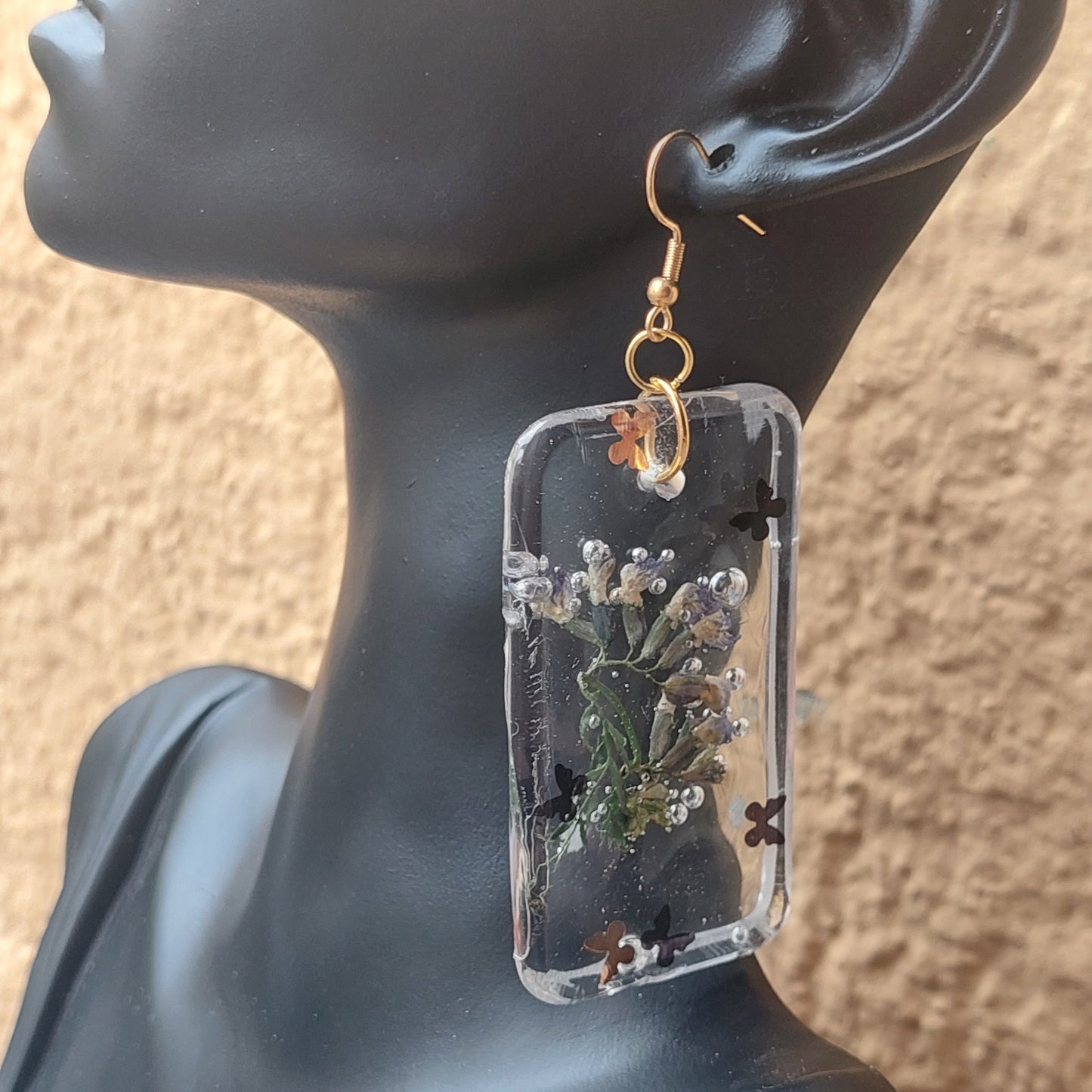 Real Flower Resin Earrings – Handmade Nature Jewelry | Limited Edition