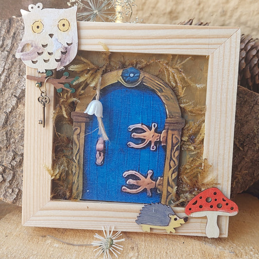 Fairy Door Wall Art with Owl, Hedgehog & Vintage Key – Handmade Miniature Forest Decor (12×12 cm)