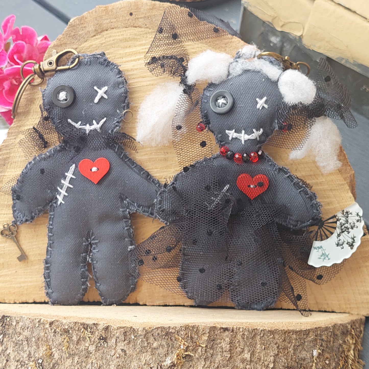 Mr. & Mrs. Smith – Gothic Voodoo Doll Keychain | Handmade Creepy Cute Couple Gift, Gothic Accessory