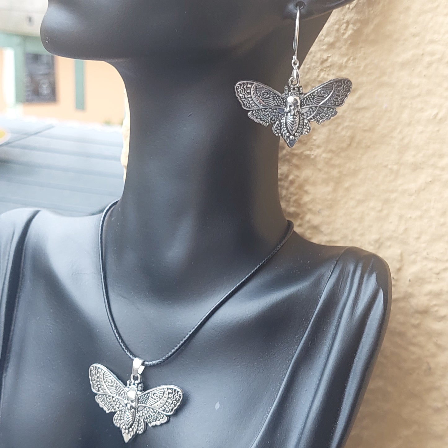 Gothic Jewelry Set – Stainless Steel Silver Skull Butterfly Necklace & Earrings with Gift Box