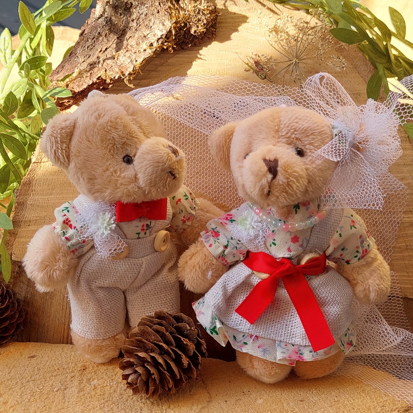 Wedding Plush Toy Couple – Teddy Bears & Bunnies in Bridal Outfits, 12 cm – Romantic Keychain, Gift & Home Decor