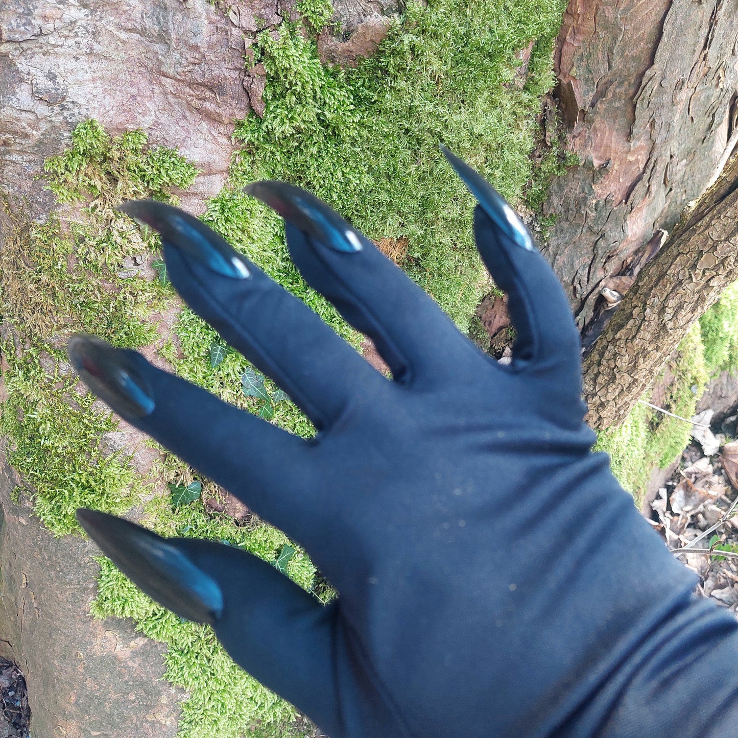 Black Claw Gloves with Long Nails, Gothic Vampire Witch Costume Accessory for Parties, Cosplay