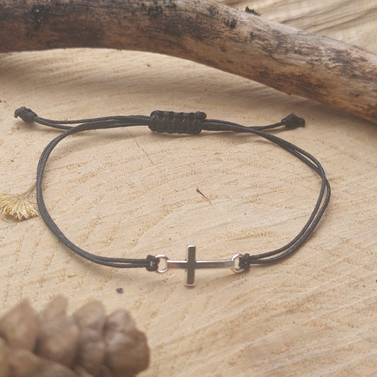 Handmade Macrame Cross Bracelet - Minimalist Bracelet Adjustable Unisex Gift