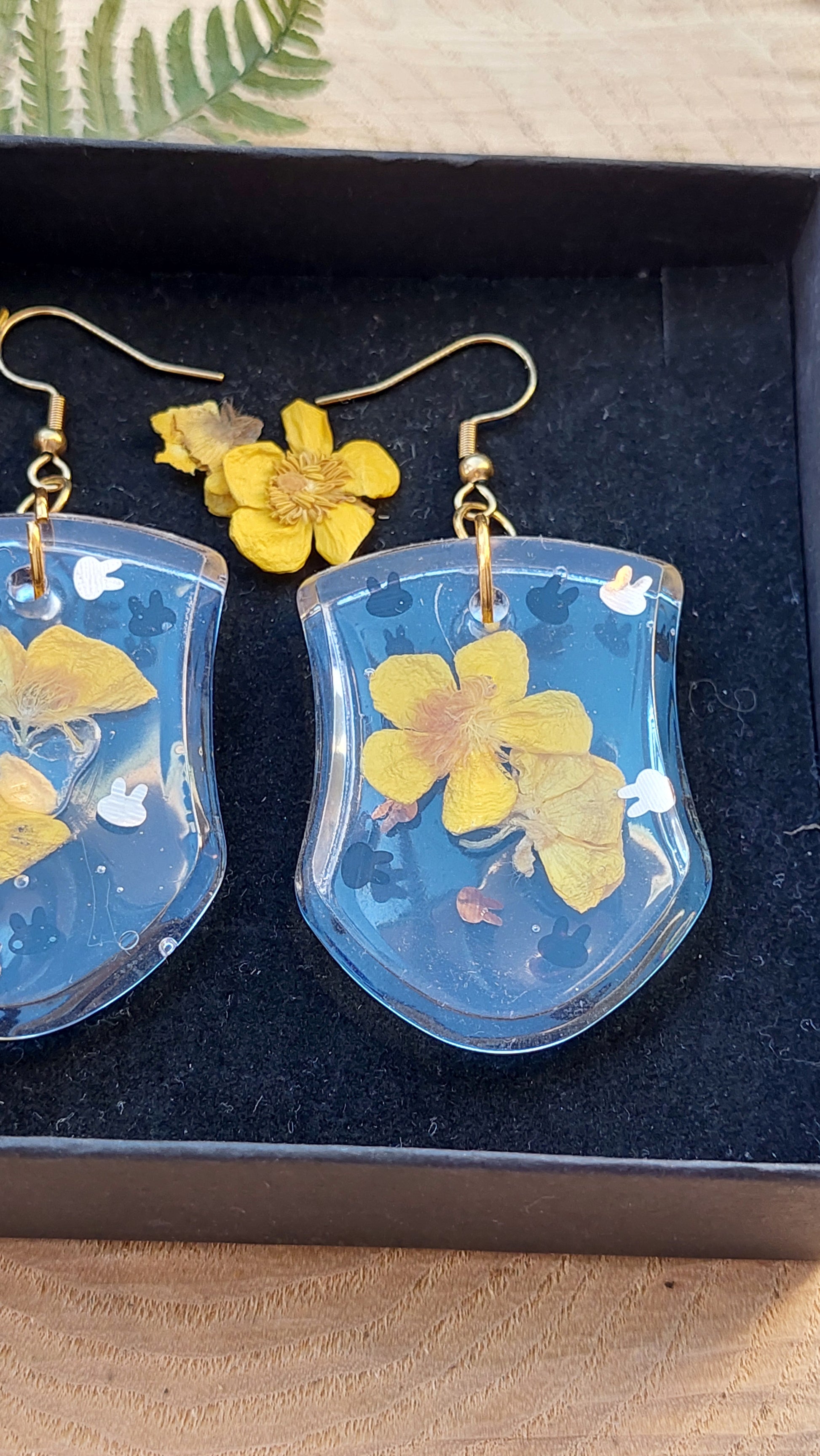 Real pressed yellow flower earrings in crystal resin, lightweight botanical statement jewelry