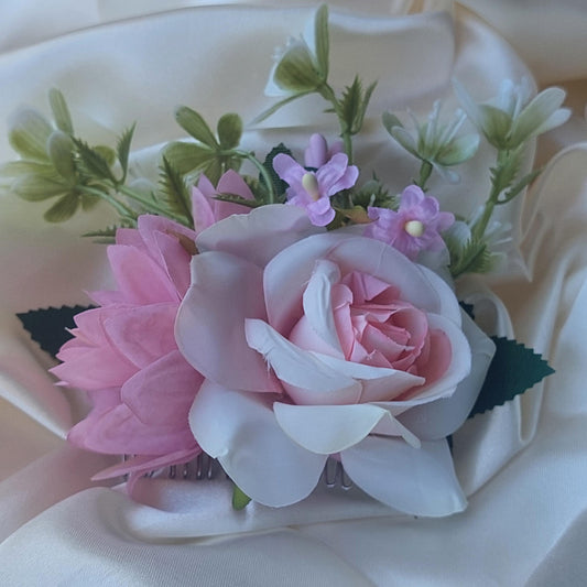 Colourful Flower Hair Comb – Handmade Statement Hair Accessory, Elegant Floral Hair Decoration, Gift for Her, Perfect for Holidays Everyday