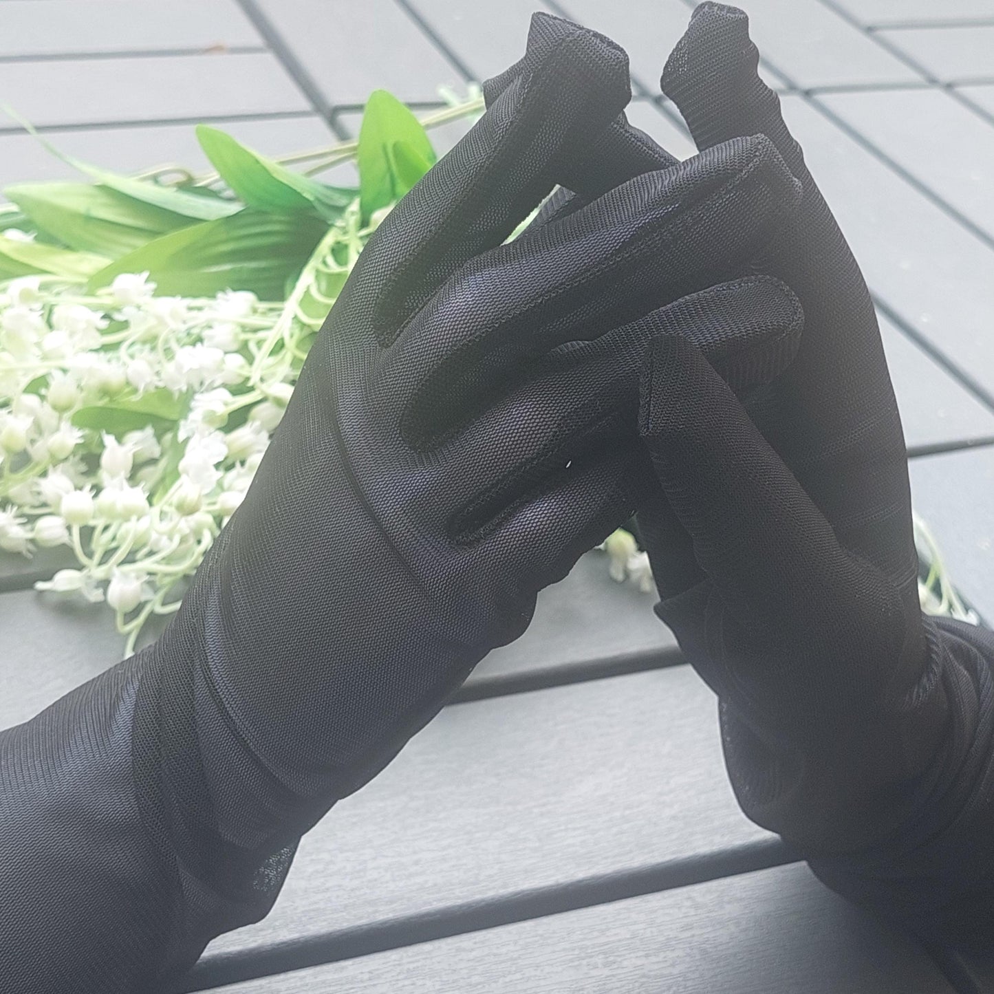 Elegant Gloves Long Lace Gloves for Evening Wear - Black Options Available