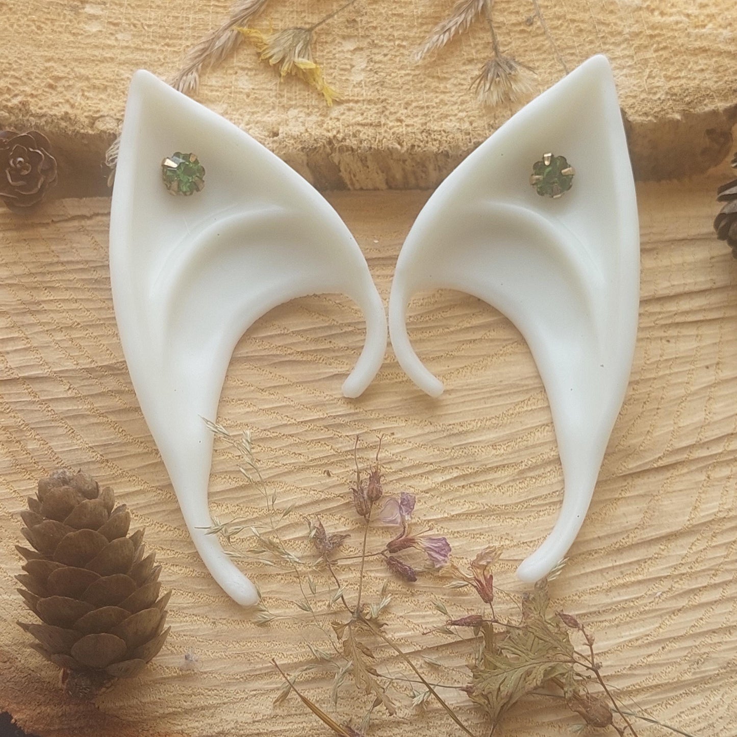 Silikon Elfenohren ohne Piercing, Weiß Pixie Ohren für Cosplay Weinachten, Fantasy Kostüm, Geschenk für Sie Ihn Elfen Party Zubehör