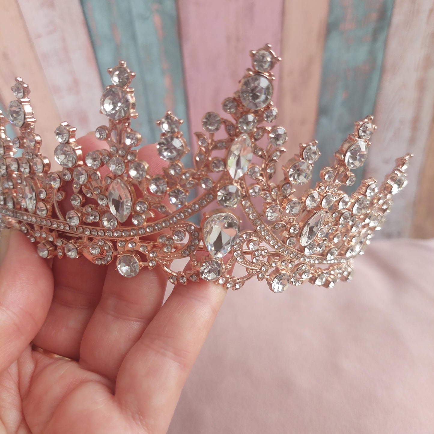 Royal Wedding Crown – Vintage Black or Pink Tiara with Crystals | Sparkling Costume Crown for Women & Girls | Princess Party Tiara Gift
