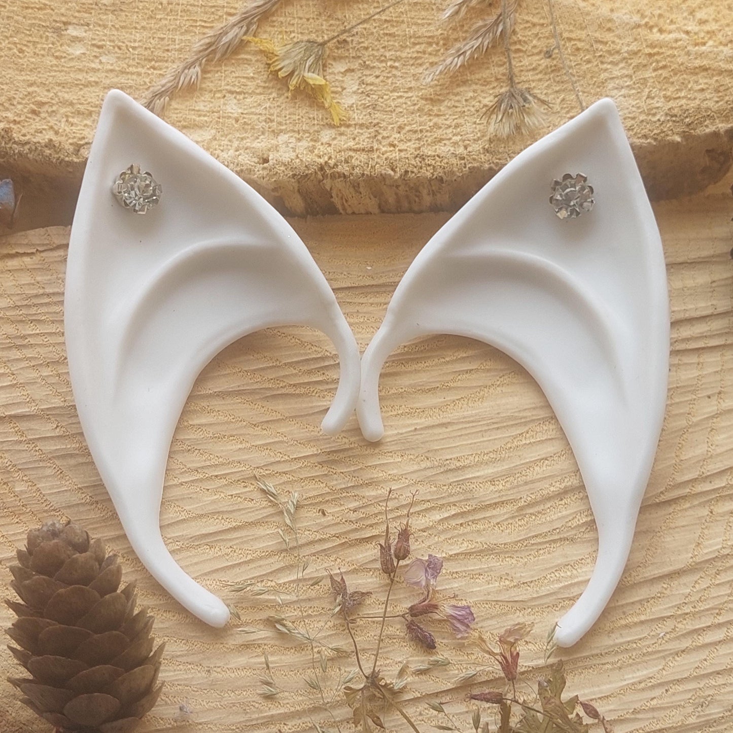 Silikon Elfenohren ohne Piercing, Weiß Pixie Ohren für Cosplay Weinachten, Fantasy Kostüm, Geschenk für Sie Ihn Elfen Party Zubehör