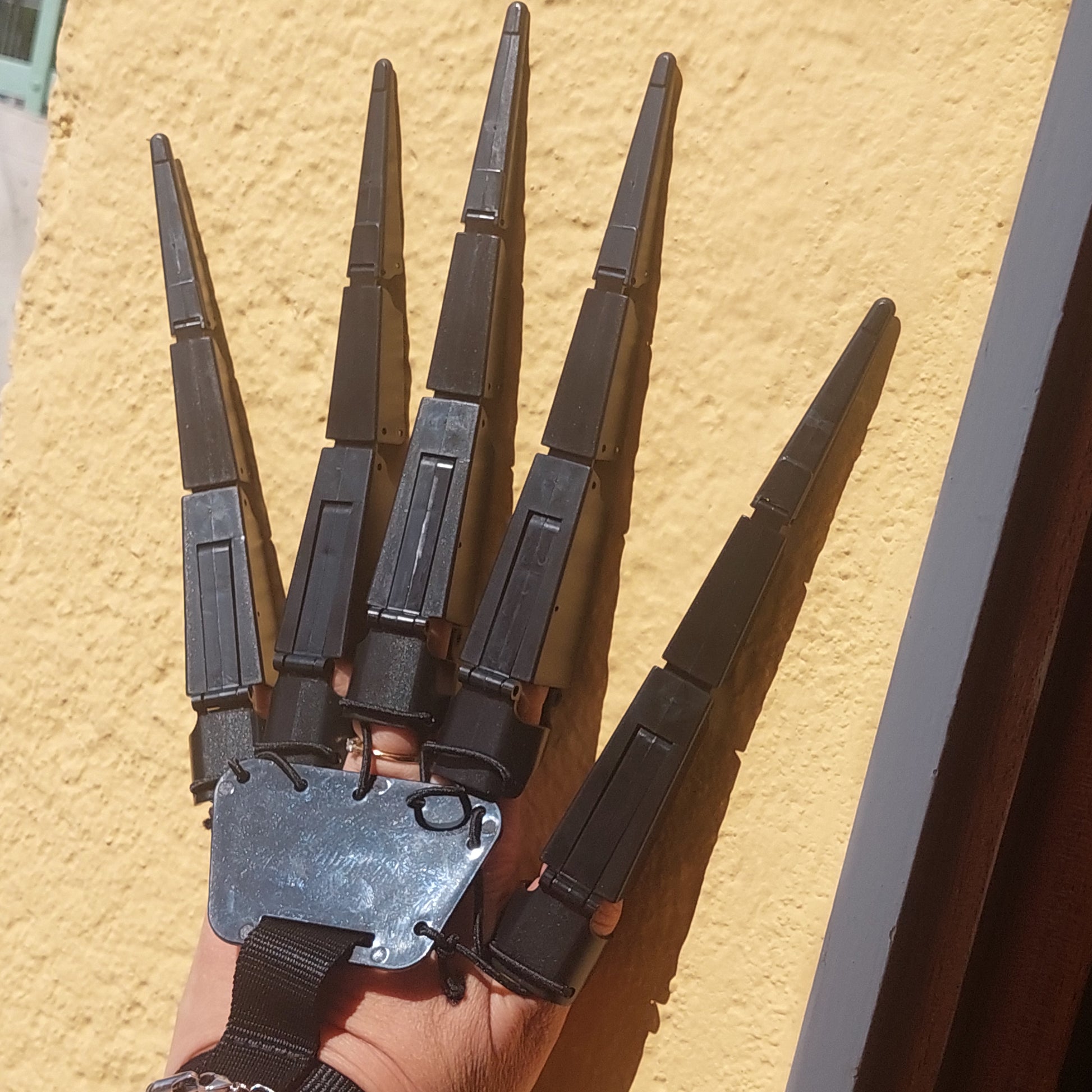 Articulated Skeleton Hand Gloves, Cyberpunk Cosplay Gauntlets, Poseable Prop Hands