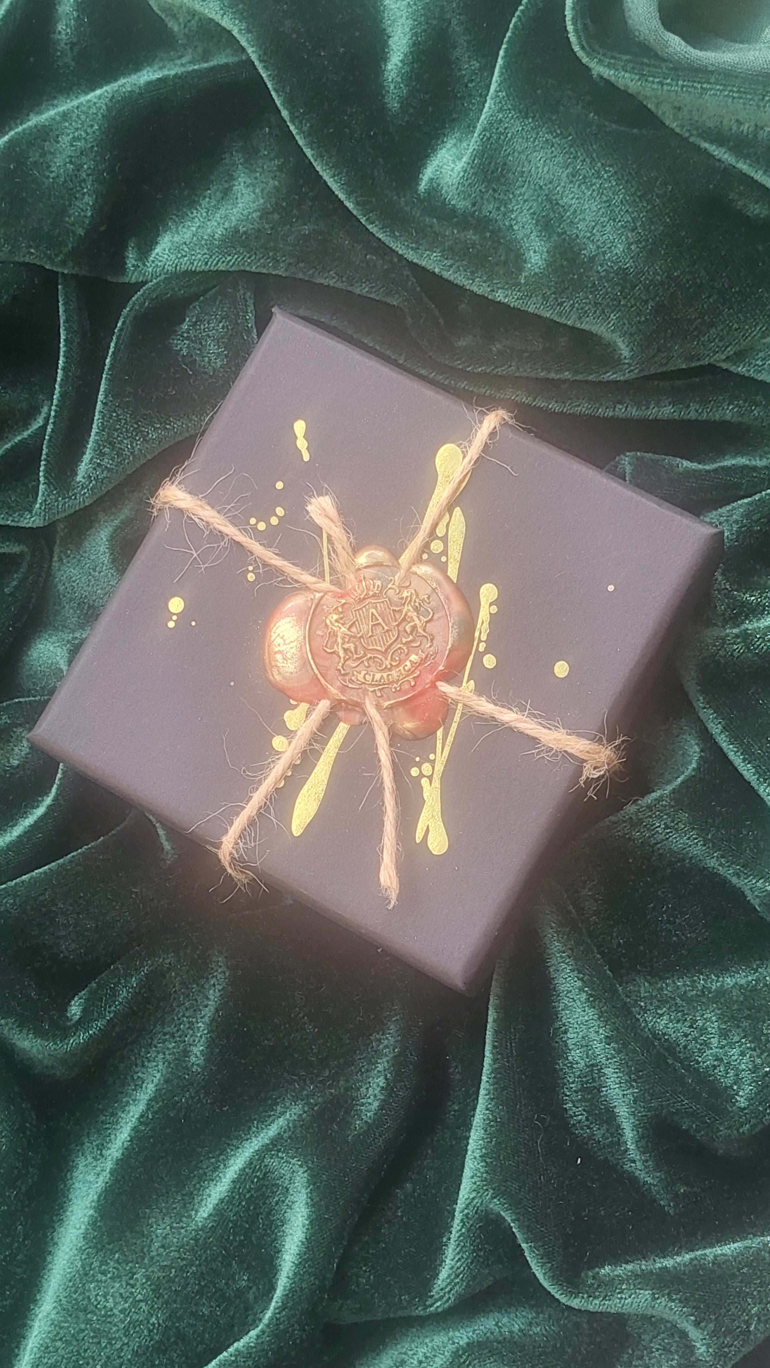 Unique gifts for fantasy lovers