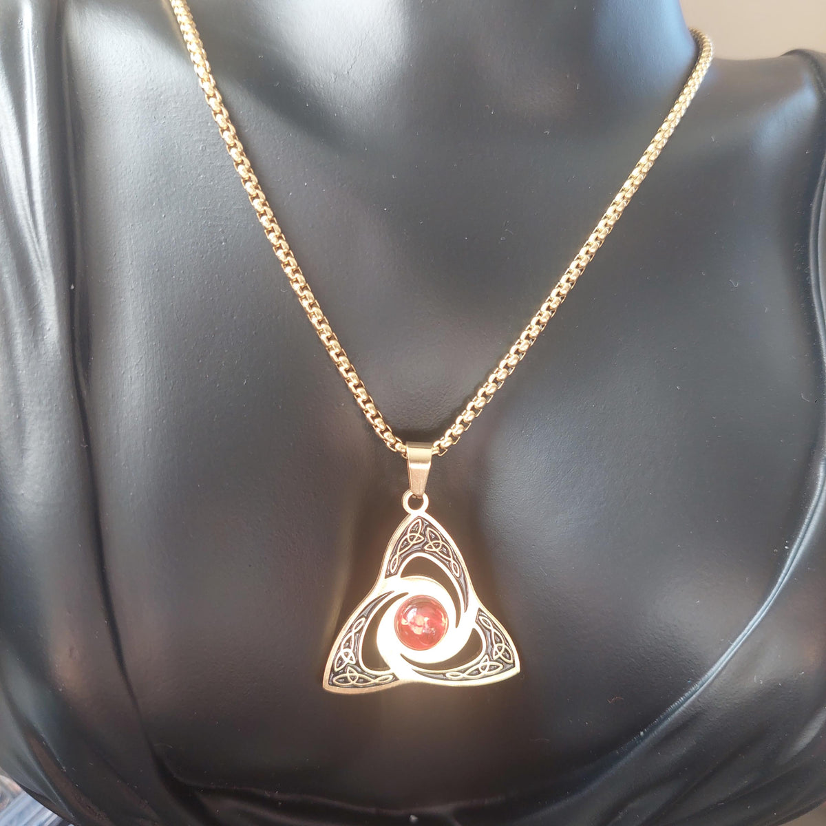 Celtic Triquetra Wicca Pendant Necklace, Dark Red Cabochon