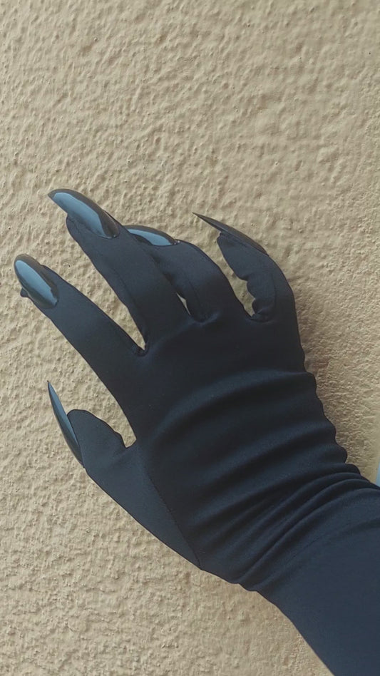 Black Claw Gloves with Long Nails – Gothic Vampire Witch Costume Accessory for Halloween, Parties & Cosplay